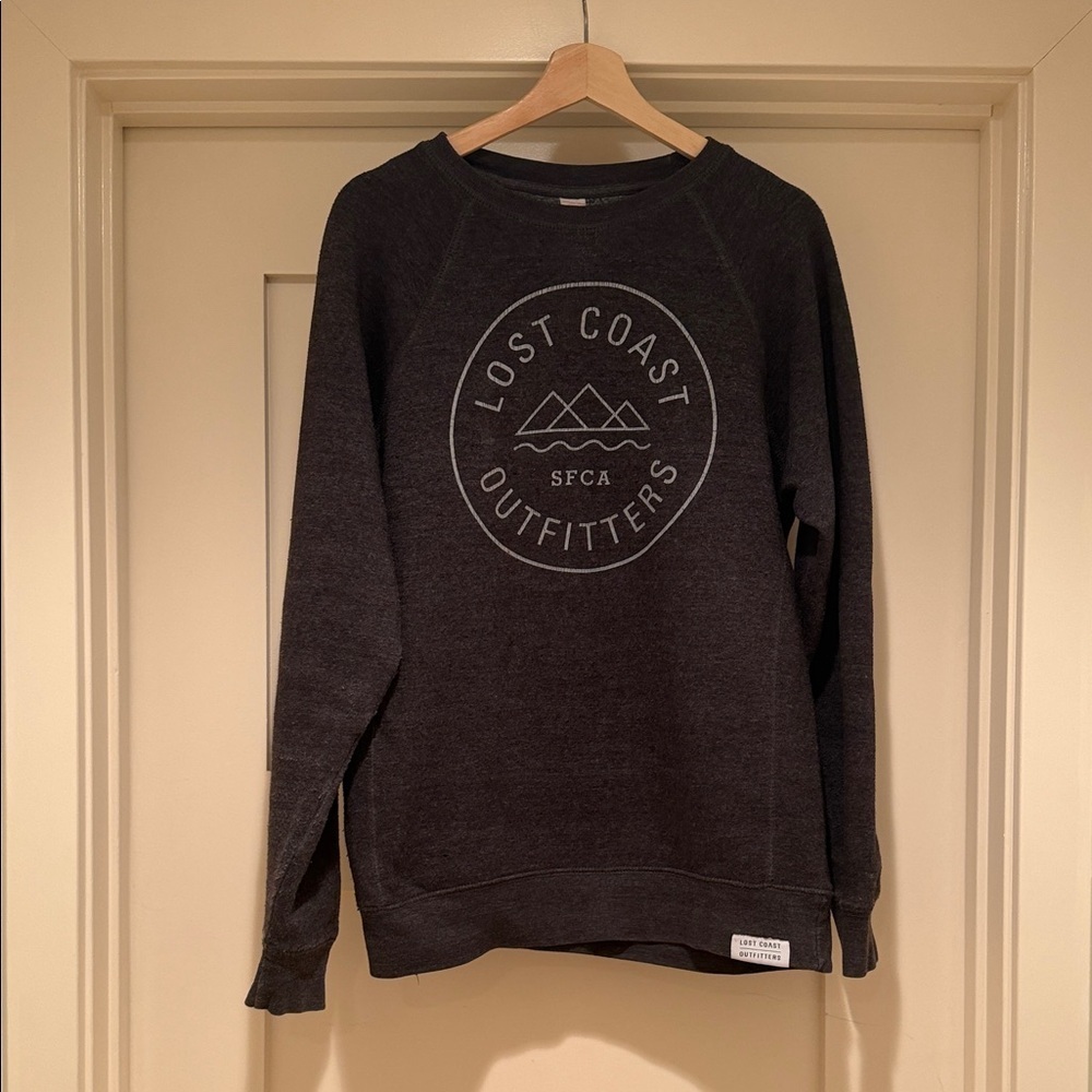 Lost Coast Outfitters Crewneck Sweatshirt Gray Graphic Logo Pullover Size M - Picture 3 of 7